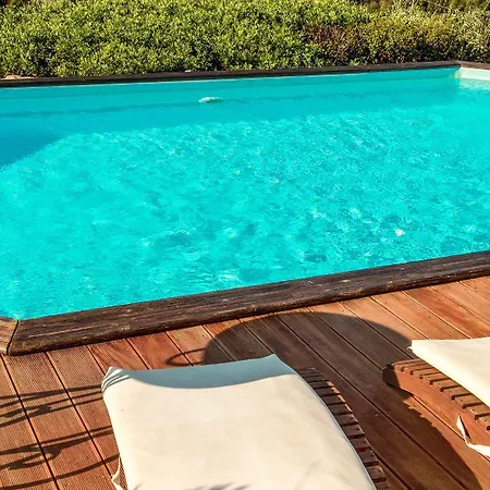 Dolce Luna Oda ve Kahvaltı Arzachena