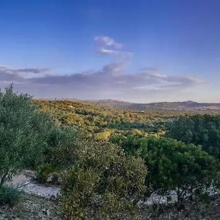 Oda ve Kahvaltı Dolce Luna 4*