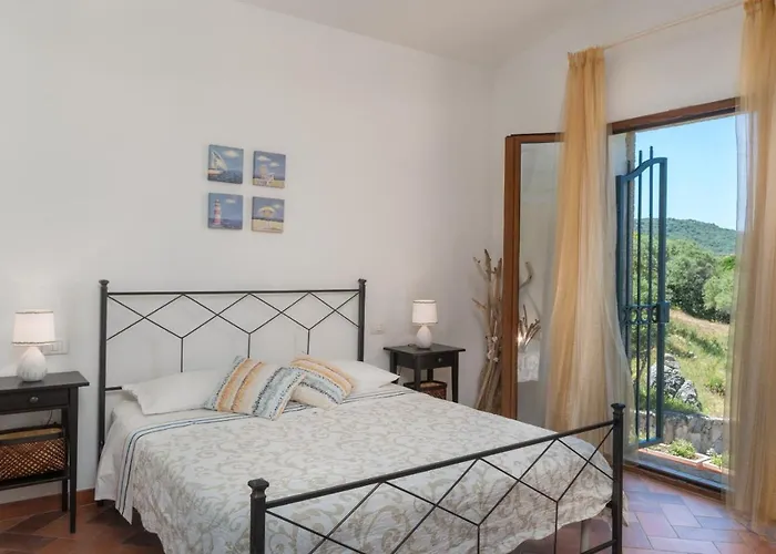 ベッド・アンド・ブレックファスト Dolce Luna アルツァケーナ