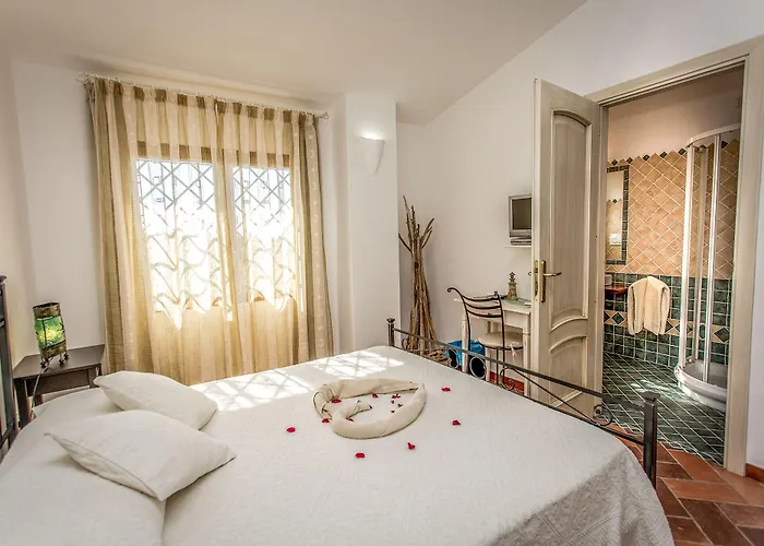 Dolce Luna ベッド・アンド・ブレックファスト アルツァケーナ