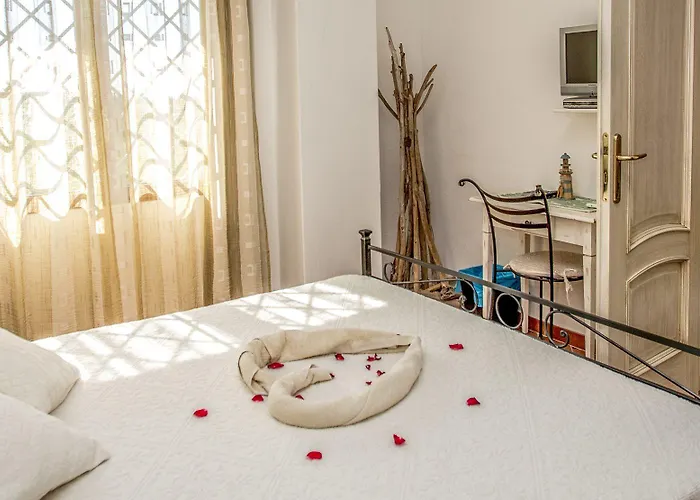 ベッド・アンド・ブレックファスト Dolce Luna 4*